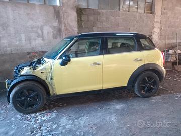 mini countryman 1.6 d 2011 ricambi con documenti