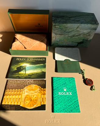 Submariner  Rolex 1998 set Eng 14060-16610-16613