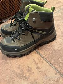 Scarponcini montagna decathlon 37