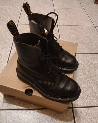 Dr Martens 
