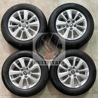 Cerchi 16 pneumatici 4 Stagioni Toyota Yaris Cross