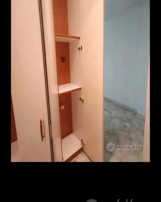 armadio ante scorrevoli moderno design