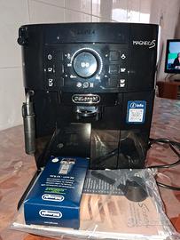 Macchina per caffè Magnifica S De Longhi