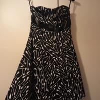 Abito corto elegante 