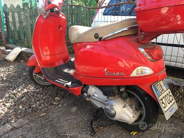 VESPA PIAGGIO LX 125 vendo