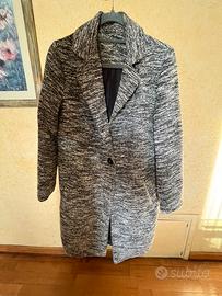 Cappotto bianco e nero donna