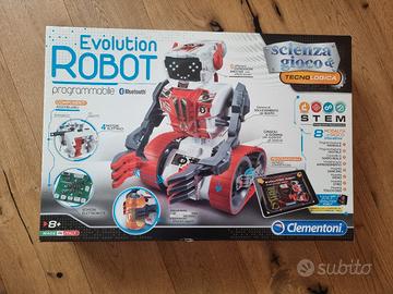 Robot Clementoni• Bluetooth • NUOVO , MAI APERTO! 