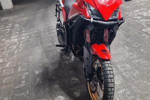 Moto Morini X-Cape 650 Gold Wheels Edition - 2024