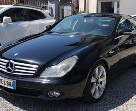 MERCEDES-BENZ CLS 320 CDI Navy UniProprietario
