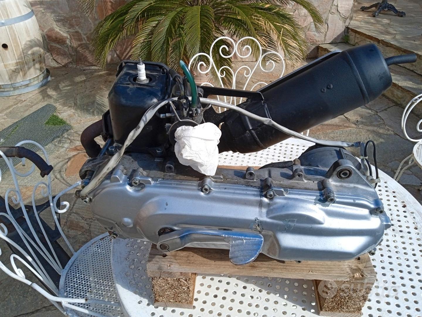 Motore Yamaha booster originale Accessori Moto In vendita a Messina
