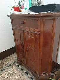 mobiletto da ingresso 