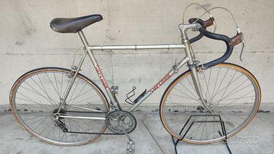 Bici da CORSA (tg L) - Cambio CAMPAGNOLO