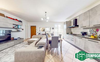 APPARTAMENTO CON PICCOLO SGFOGO ESTERNO A VALMADON