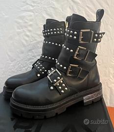 Stivaletti rock/punk/biker borchiati  Replay tg37