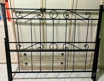 Letto una piazza e mezza senza contenitore