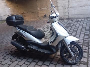 Piaggio Beverly 400