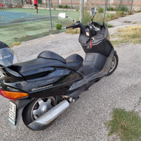 Suzuki Burgman 250