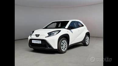 TOYOTA Aygo X - Aygo X 1.0 Active 72cv