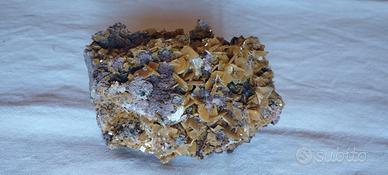 Wulfenite cristalli su matrice (Oujda - Marocco)