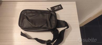 Marsupio nero impermeabile Demi design milanonuovo