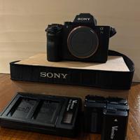 Sony A7II + 5 batterie e base ricarica