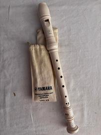 Flauto Yamaha Yrs-23