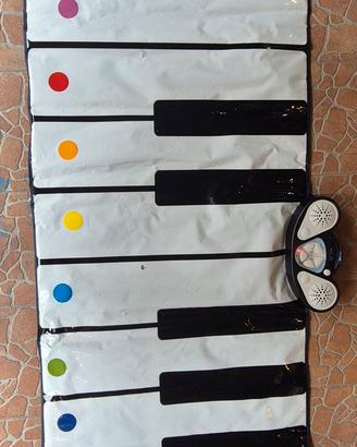 gioco pianoforte suonabile con i piedi