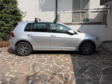VOLKSWAGEN Golf 1.6 TDI 110 CV 5 porte