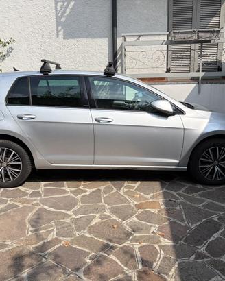 VOLKSWAGEN Golf 1.6 TDI 110 CV 5 porte