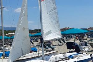 Deriva Alpa esse 470 barca a vela