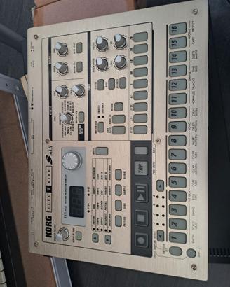 Electribe es MKII sampler drum machine as-is