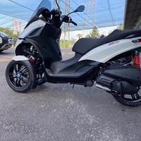 Piaggio MP3 300 hpe
