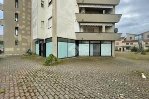 NEGOZIO A FIGLINE E INCISA VALDARNO