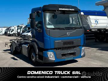 Volvo FL 210 con sponda caricatrice DHOLLANDIA