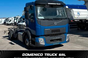 Volvo FL 210 con sponda caricatrice DHOLLANDIA