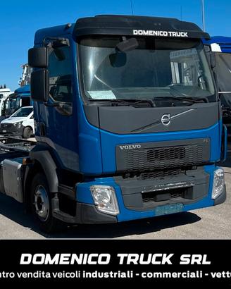 Volvo FL 210 con sponda caricatrice DHOLLANDIA