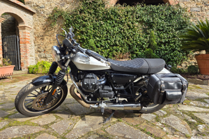 Moto guzzi v9