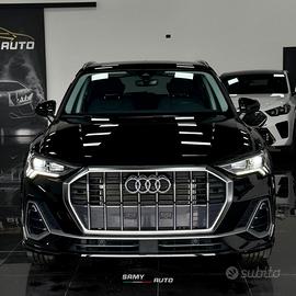 Audi Q3 45 TFSI e S tronic Identity Black