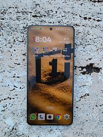 ONE PLUS 13 COMPLETO DI TUTTO