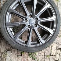 Gomme Bridgestone invernali 225/40/18