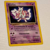 Carta pokemon rara MewTwo
