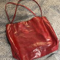 Borsa rossa in ecopelle