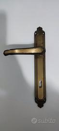 Maniglie in ottone per porte da interni 