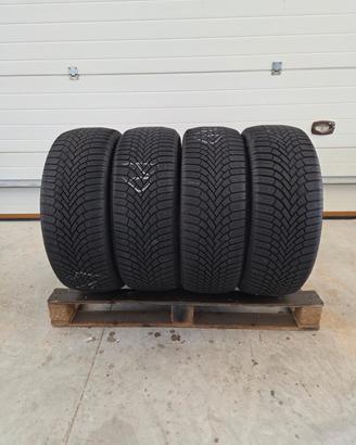 4 gomme Bridgestone 235 50 20 Invernali