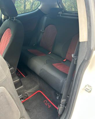 Sedili alfa romeo mito