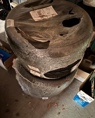 Gomme radar 215/50/R18 92W