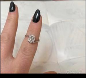 Anello diamante