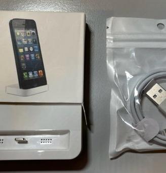 Caricabatterie da tavolo per Iphone 5  5C  5S