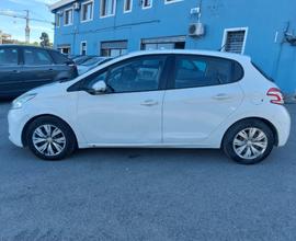 PEUGEOT 208 1.2 e-VTi 82CV