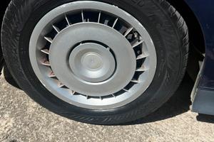 Cerchi+Gomme+Copricerchio R15